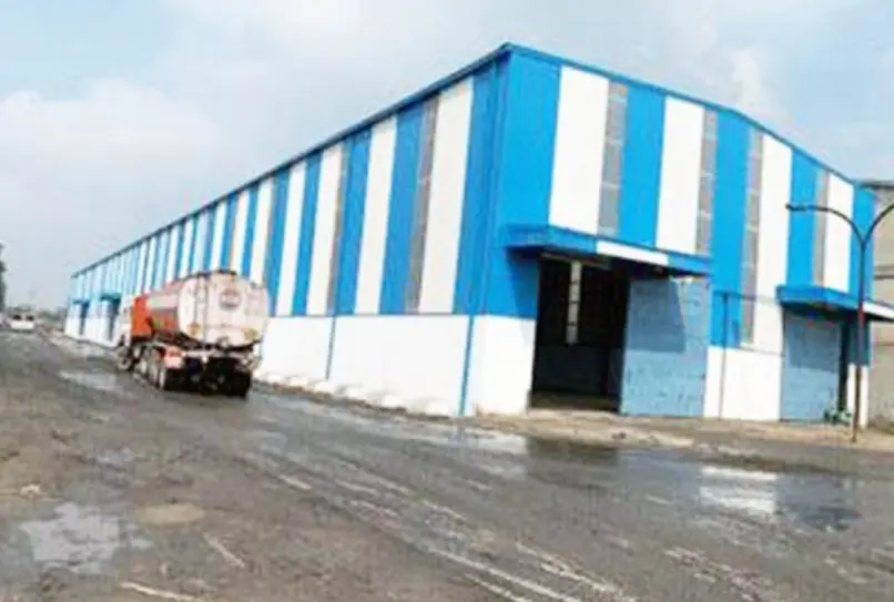 Asmoli: Sugar Godown 37,000 Sqft